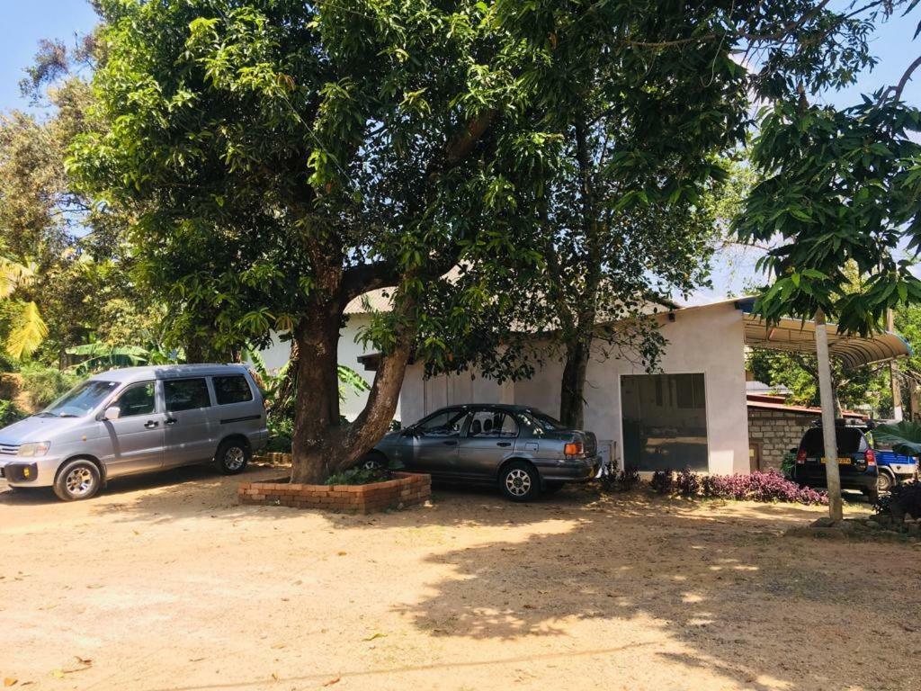 Umaya Rest Inn Balangoda Exterior foto